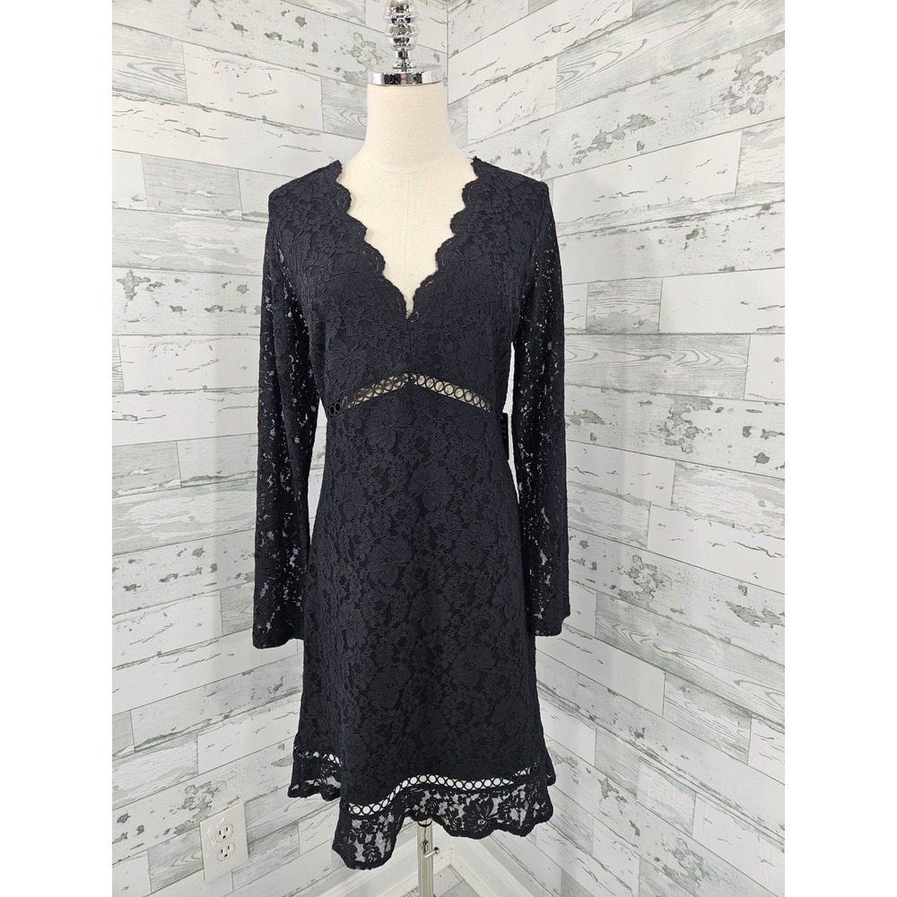 Express Womens Black Floral Lace Long Sleeve V-Neck Scalloped Cocktail Dress L
